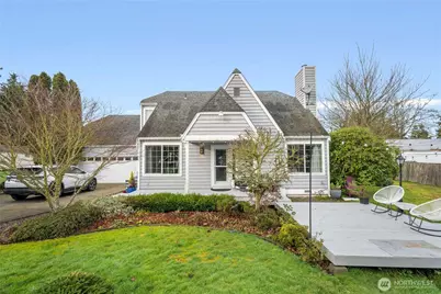 25825 12th Avenue S, Des Moines, WA 98198 - Photo 1