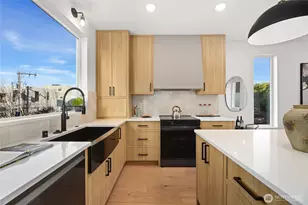 4517 44th Ave SW, Seattle, WA 98116 - Photo 11