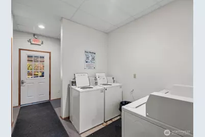 6325 Evergreen Way, Everett, WA 98203 - Photo 19