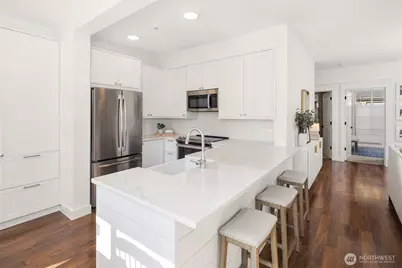 23420 SE Black Nugget Road #A204, Issaquah, WA 98029 - Photo 21