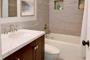 3935 NE Fairway Ln, Bremerton, WA 98312 - Photo 11