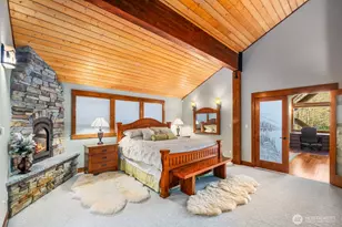 1310 Snoqualmie Dr, Snoqualmie Pass, WA 98068 - Photo 15