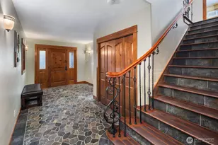 1310 Snoqualmie Dr, Snoqualmie Pass, WA 98068 - Photo 5