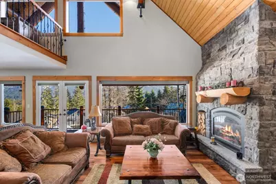 1310 Snoqualmie Drive, Snoqualmie Pass, WA 98068 - Photo 7