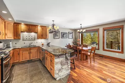 1310 Snoqualmie Drive, Snoqualmie Pass, WA 98068 - Photo 11