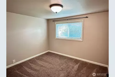 1215 W Plum Street, Centralia, WA 98531 - Photo 5