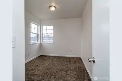 1666 S 85th Street, Tacoma, WA 98444 - Photo 15