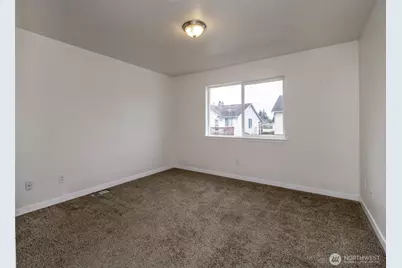 1666 S 85th Street, Tacoma, WA 98444 - Photo 17