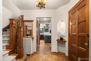 4915 NE 60th St, Seattle, WA 98115 - Photo 5