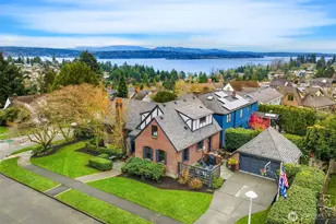 4915 NE 60th St, Seattle, WA 98115 - Photo 3