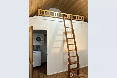 19425 Beall Road SW #East, Vashon, WA 98070 - Photo 5