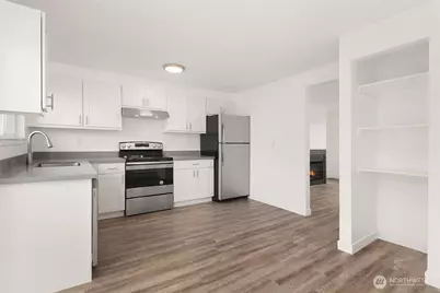 820 75th Street E #A, Tacoma, WA 98404 - Photo 7