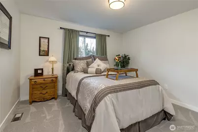 3939 10th Street SE #B4, Puyallup, WA 98374 - Photo 17