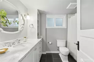 110 Smith St, Seattle, WA 98109 - Photo 23