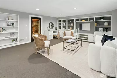 110 Smith Street, Seattle, WA 98109 - Photo 31