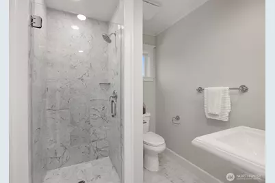 525 W Prospect Street #A, Seattle, WA 98119 - Photo 21