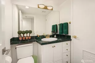 4721 45th Ave NE, Seattle, WA 98105 - Photo 33