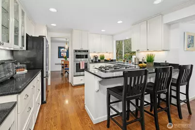 2641 262nd Place SE, Sammamish, WA 98075 - Photo 11