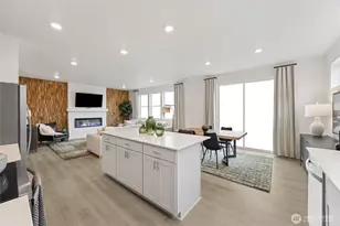 12806 8th Ave E, Tacoma, WA 98445 - Photo 7