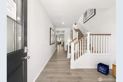 713 129th Street E #8, Tacoma, WA 98445 - Photo 3