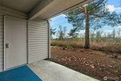 13611 NE 8th Street #106, Bellevue, WA 98005 - Photo 23