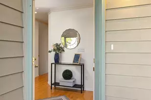 112 9th Ln, Kirkland, WA 98033 - Photo 3