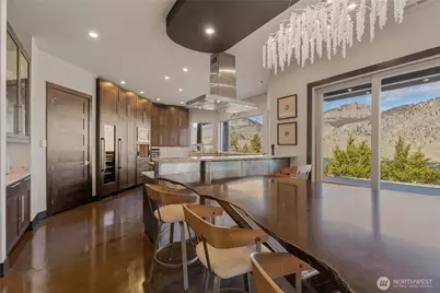 206 Mountain Lake Lane, Chelan, WA 98816 - Photo 15