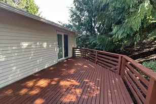 22467 NE 18th St, Sammamish, WA 98074 - Photo 9