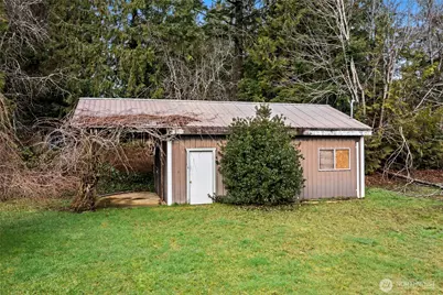 70 N Harrison Avenue, Hoodsport, WA 98548 - Photo 31