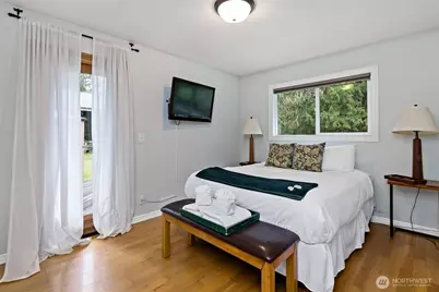 70 N Harrison Avenue, Hoodsport, WA 98548 - Photo 7