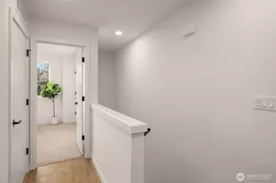 914 C 15th Ave, Seattle, WA 98122 - Photo 21