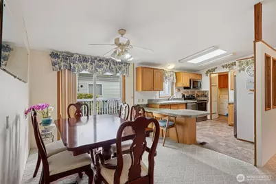 32820 20th Ave S #18, Federal Way, WA 98003 - Photo 9