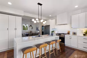 217 30th Ave, Seattle, WA 98122 - Photo 9