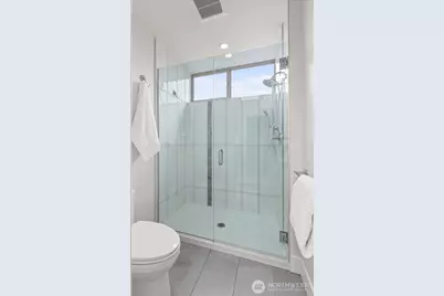 1612 California Avenue SW #B, Seattle, WA 98116 - Photo 25