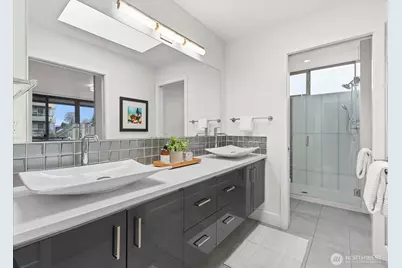 1612 California Avenue SW #B, Seattle, WA 98116 - Photo 25