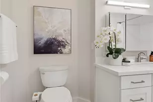 1126 14th Ave, Seattle, WA 98122 - Photo 25