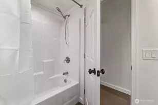 413 E Okanogan Ave, Chelan, WA 98816 - Photo 21