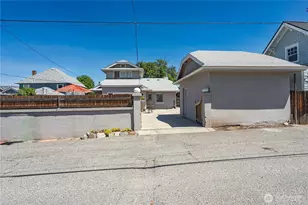 146 S Delaware Ave, Wenatchee, WA 98801 - Photo 31