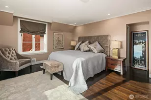 317 W Highland Dr, Seattle, WA 98119 - Photo 15