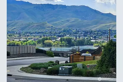 3113 NW Delcon Court, East Wenatchee, WA 98802 - Photo 3