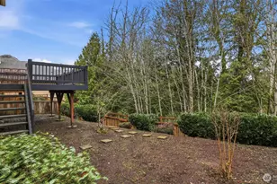 16102 Parkside Way SE, Renton, WA 98058 - Photo 25