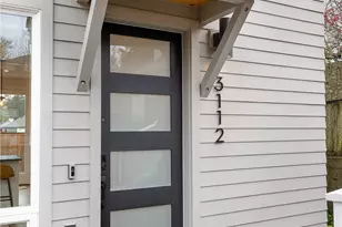 3112 W Raye St, Seattle, WA 98199 - Photo 3