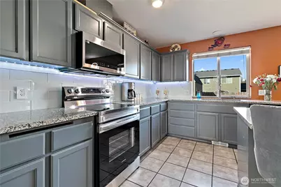 213 Williams Boulevard NE, Orting, WA 98360 - Photo 5