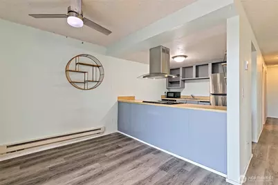 2511 S 248th Street #B21, Kent, WA 98032 - Photo 13