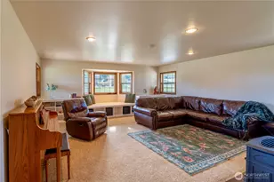 1104 Olson Rd, Sequim, WA 98382 - Photo 17
