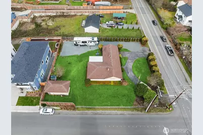 15928 56th Avenue W, Edmonds, WA 98026 - Photo 3