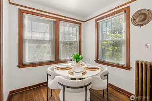 411 Boylston Ave E, Seattle, WA 98102 - Photo 11