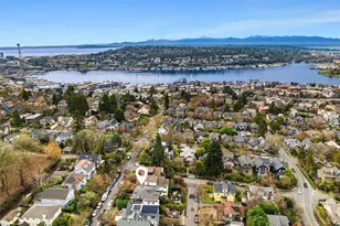 1208 E Newton St, Seattle, WA 98102 - Photo 39