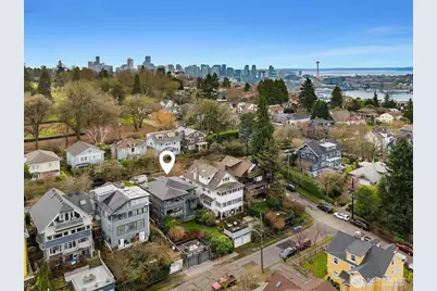 1208 E Newton Street, Seattle, WA 98102 - Photo 11