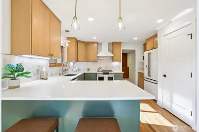 503 NW 203rd Street, Shoreline, WA 98177 - Photo 11